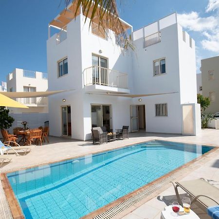 Villa Pomelo Protaras Buitenkant foto