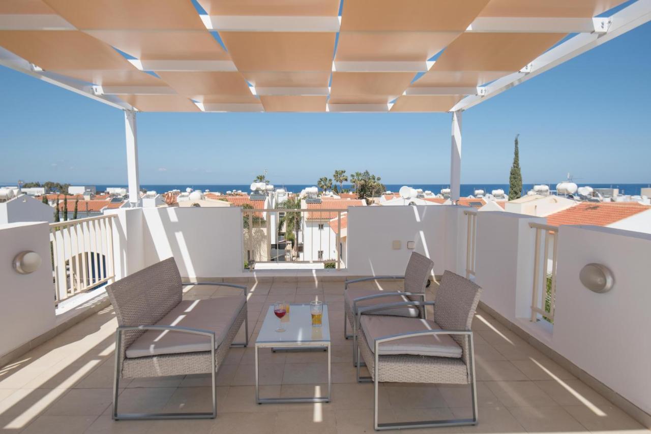 Villa Pomelo Protaras Buitenkant foto