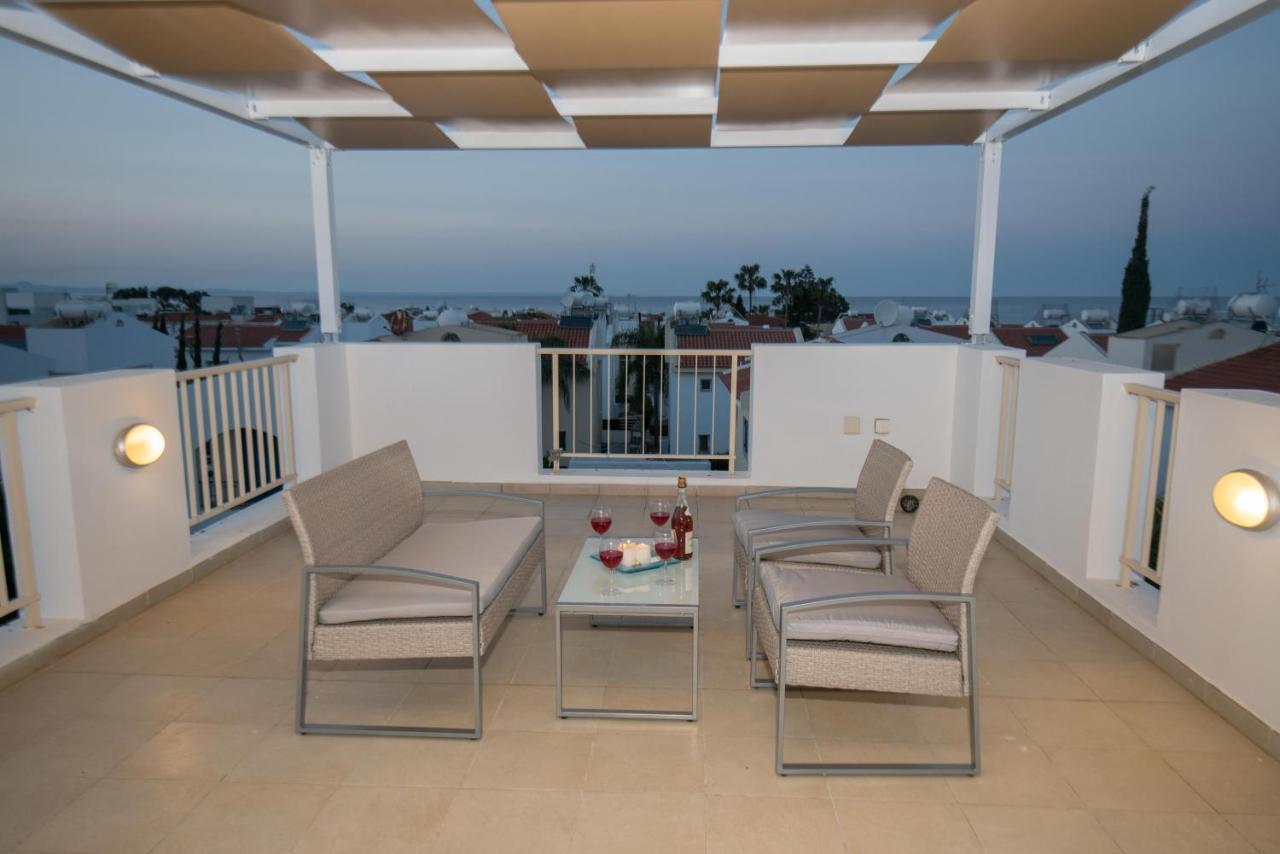 Villa Pomelo Protaras Buitenkant foto