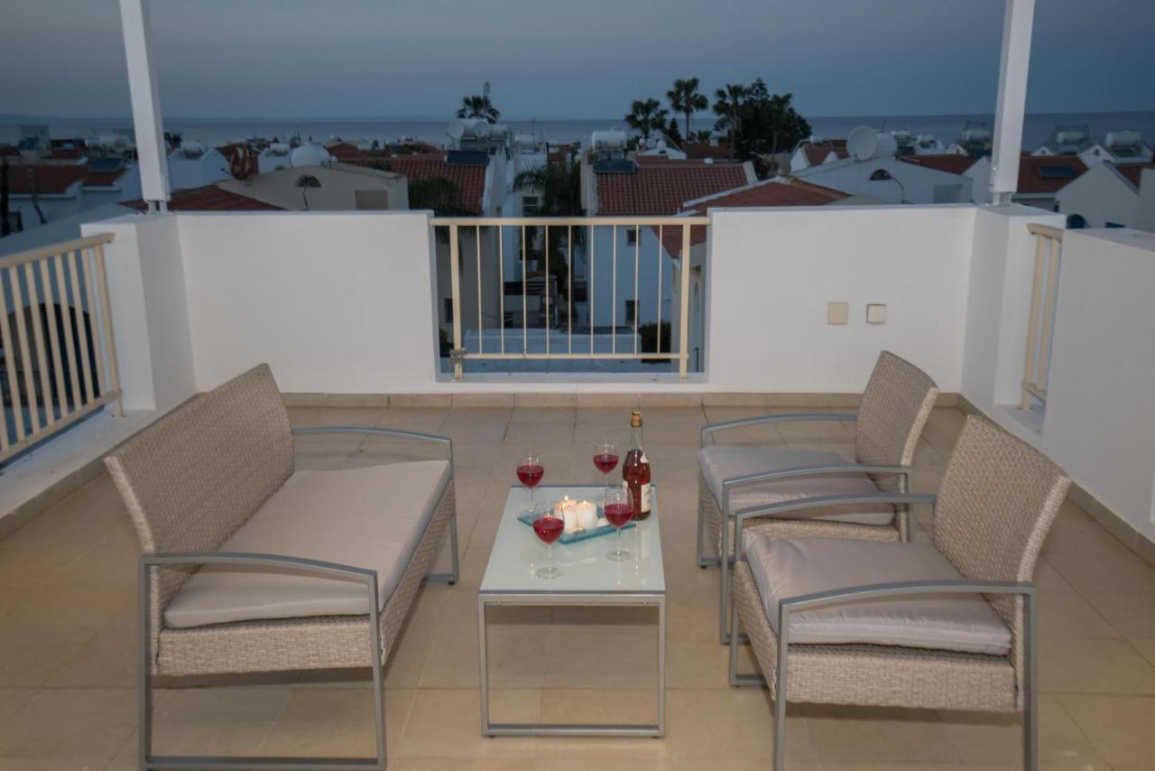 Villa Pomelo Protaras Buitenkant foto