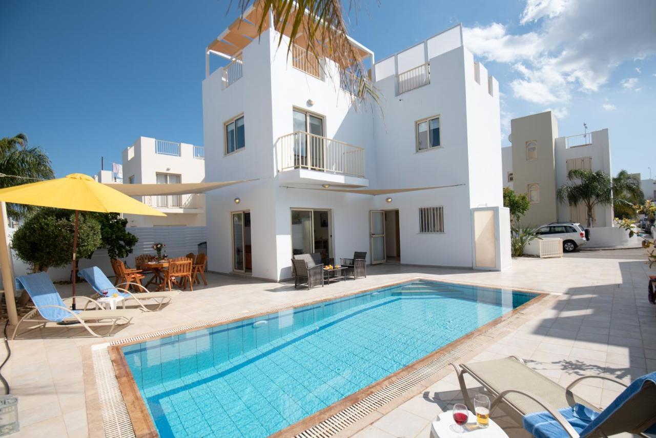 Villa Pomelo Protaras Buitenkant foto