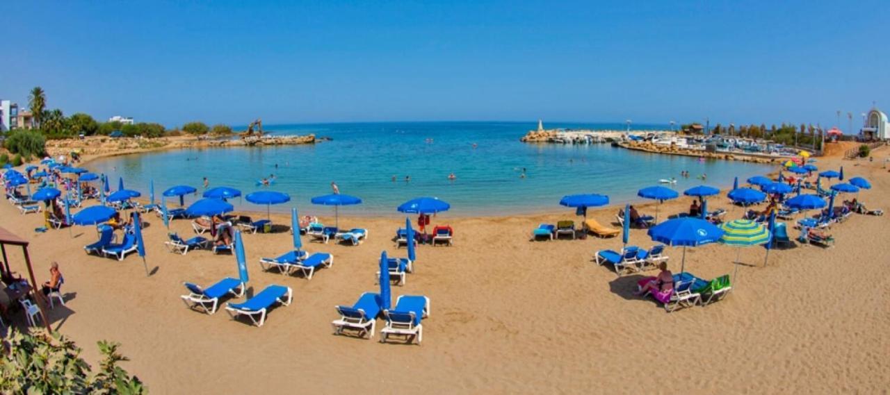 Villa Pomelo Protaras Buitenkant foto