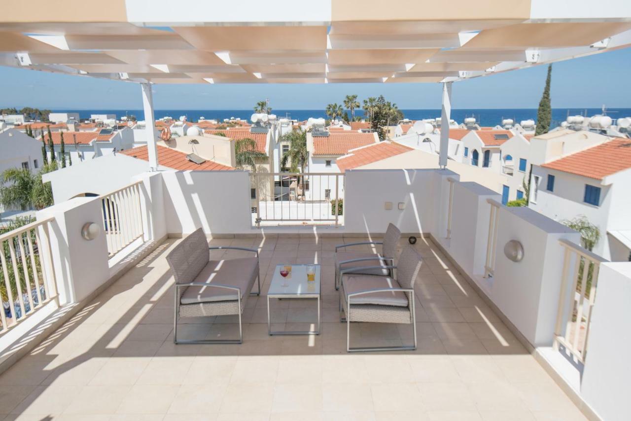 Villa Pomelo Protaras Buitenkant foto